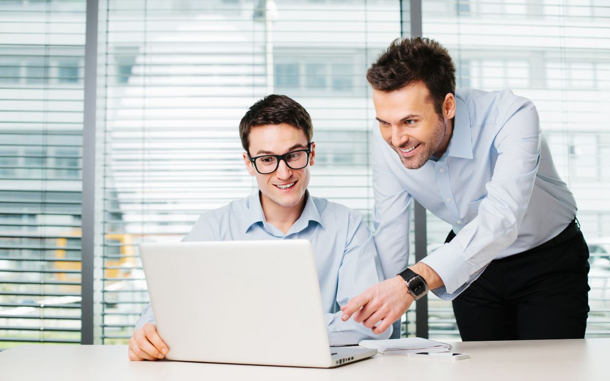 Vols obrir-te al món empresarial? Coneix la nostra formació en comptabilitat!